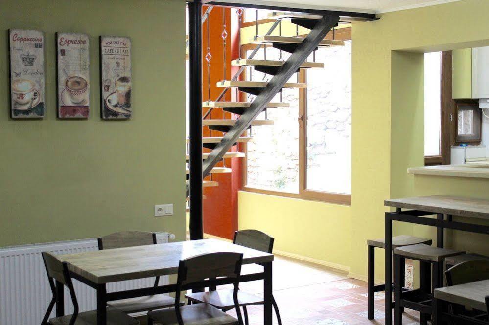 Red Fox Guesthouse Tiflis Dış mekan fotoğraf