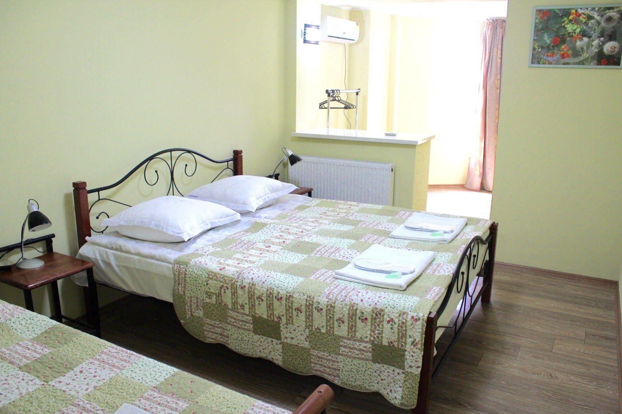 Red Fox Guesthouse Tiflis Dış mekan fotoğraf